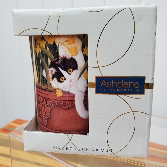 Ashdene of Australia Fine Bone China Mug Cats - Picture 2 of 16